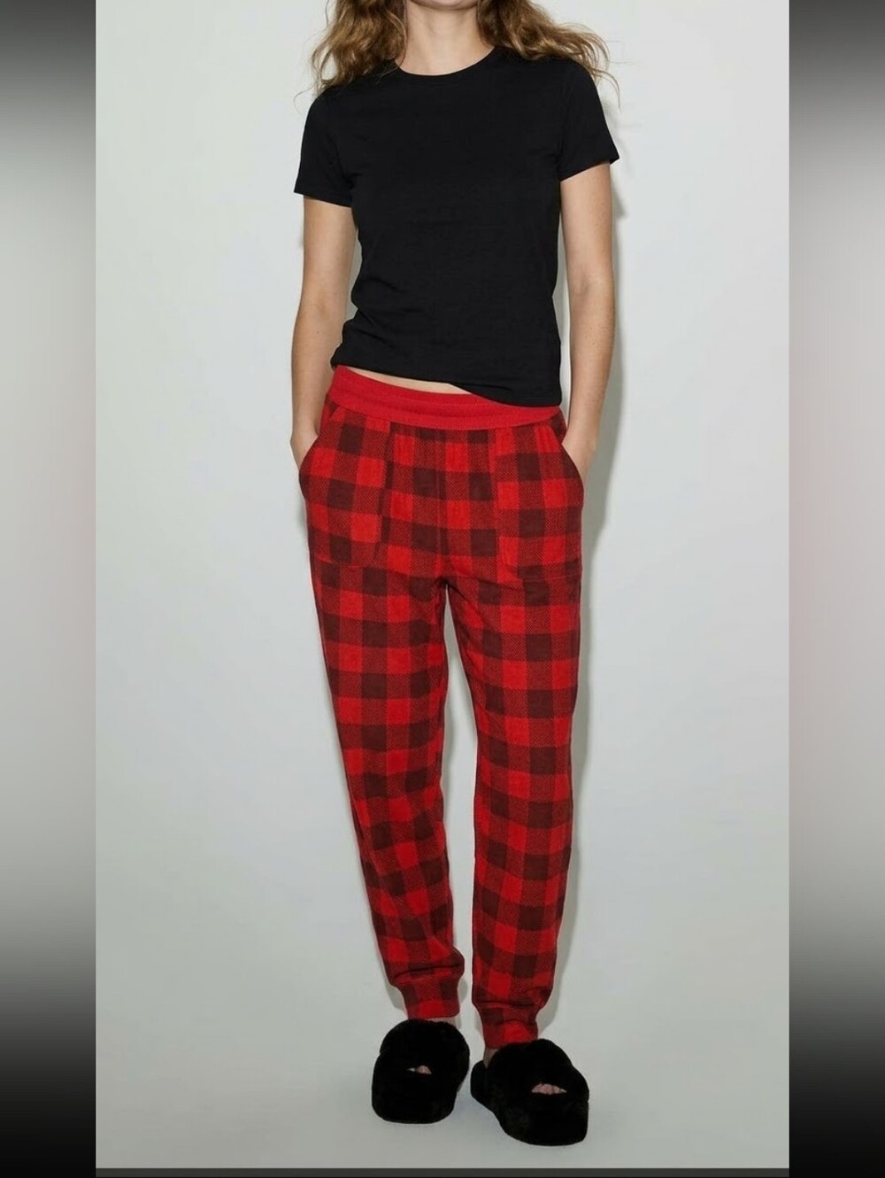 โPINK Victoria's Secret Red Buffalo Plaid Jogger Pajama Pants Small NWT Lounge